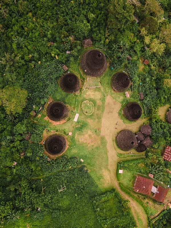 Wae Rebo Village, Flores: Übernachte in einem traditionellen Bergdorf